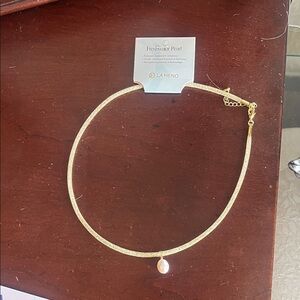 Gold Pearl Pendant Necklace